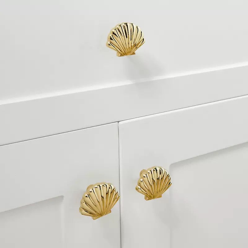Seashell Shaped Cabinet Knobs, Solid Brass, Polished Brass / Chrome, Modern Kitchen Hardware