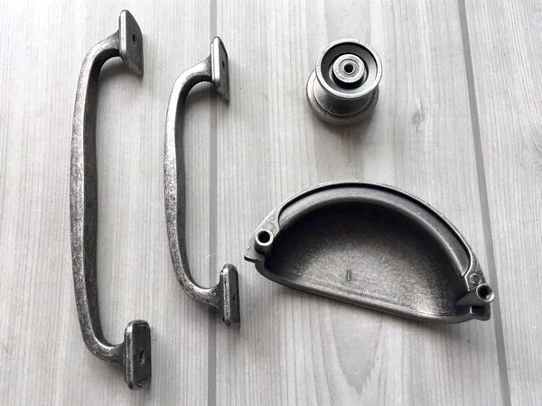 3,5" Cup Pull 4" Centers Antik Zinn Schublade zieht Schrank Griffe
