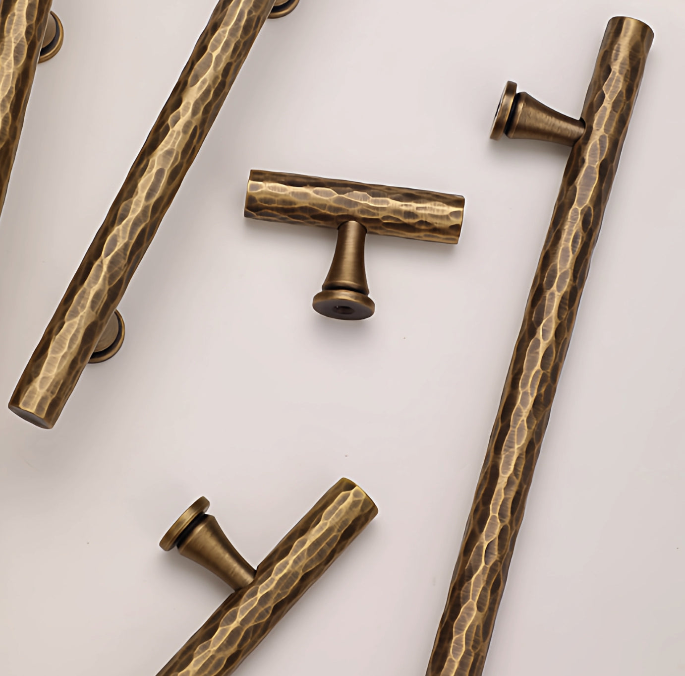 Hammered Antique Bronze Cabinet Bar Pulls, Brass, Rustic Retro Kitchen Hardware