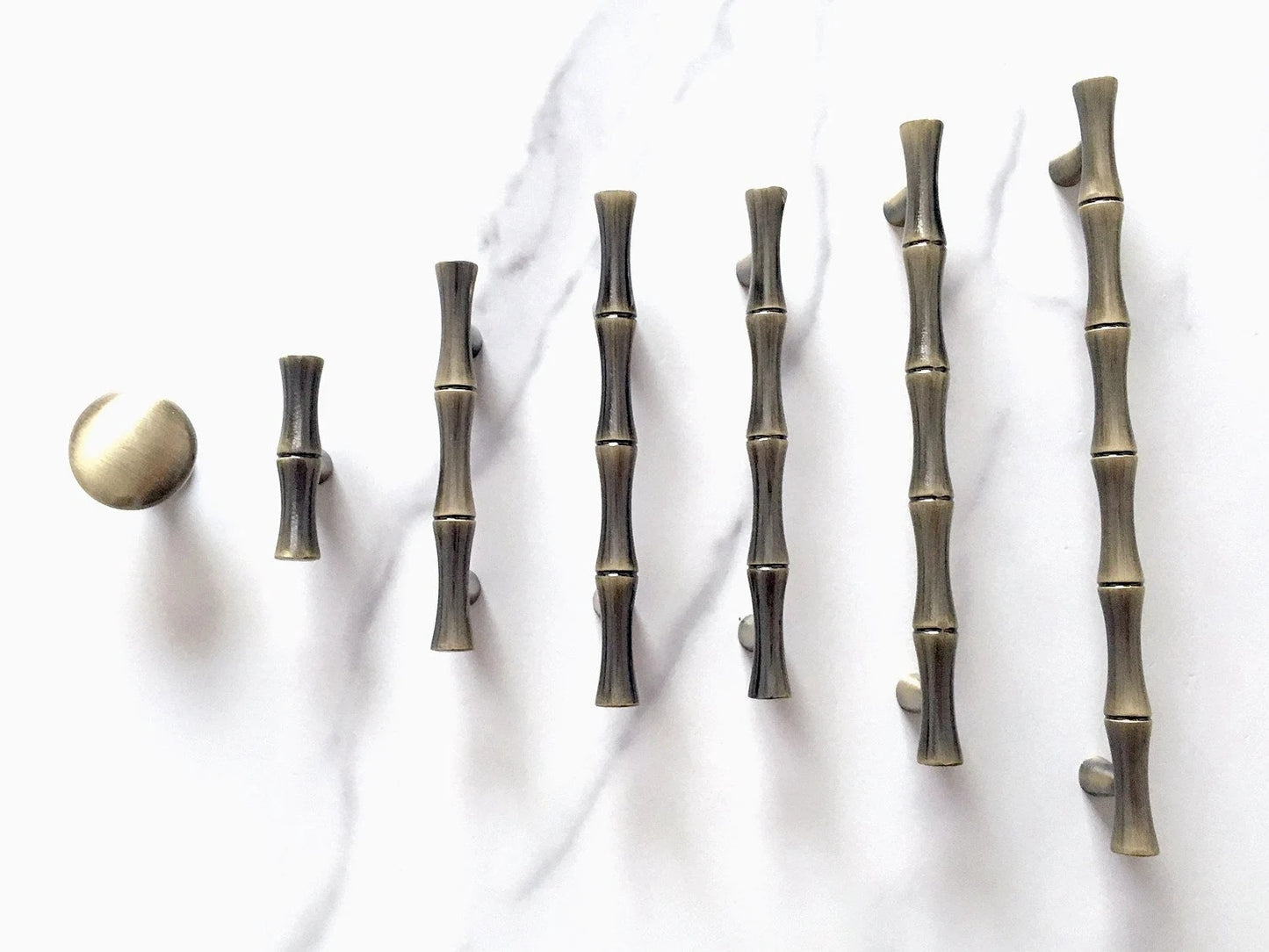 Bambus-Schrankgriff T-förmiger Knopf Gebürstete Bronze | Lynns Hardware