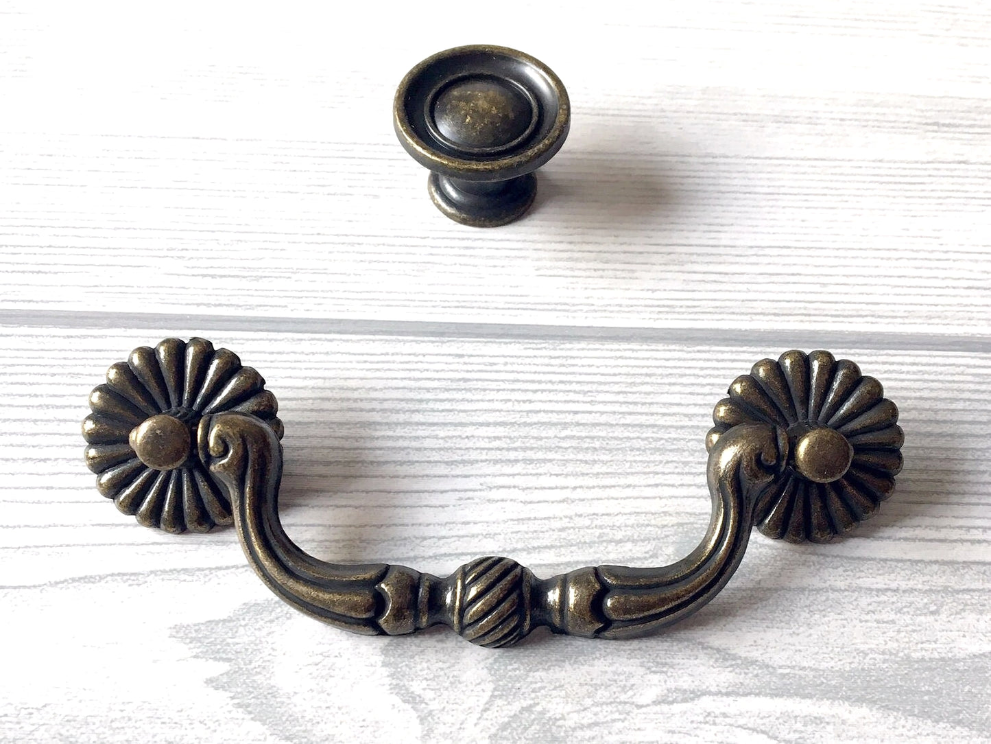 3.5" Antique Bronze Drawer Pulls Rustic Drop Handles Vintage Style