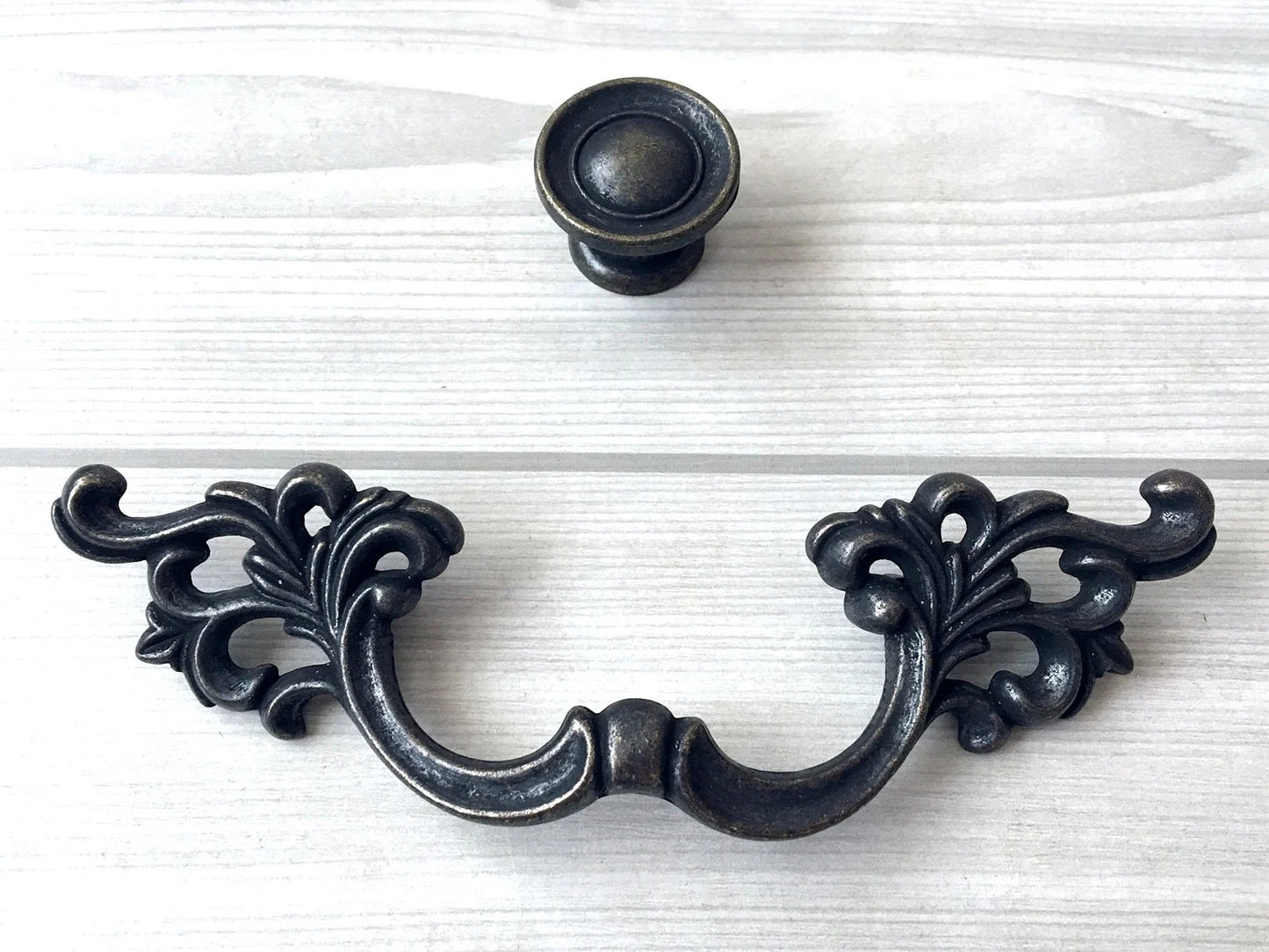 2.75" Drawer Pull Dark Antique Bronze Lynns Hardware 70 mm