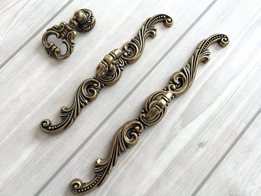 Georgian Antique Bronze Cabinet Drop Pull & Ring Knob with Backplate