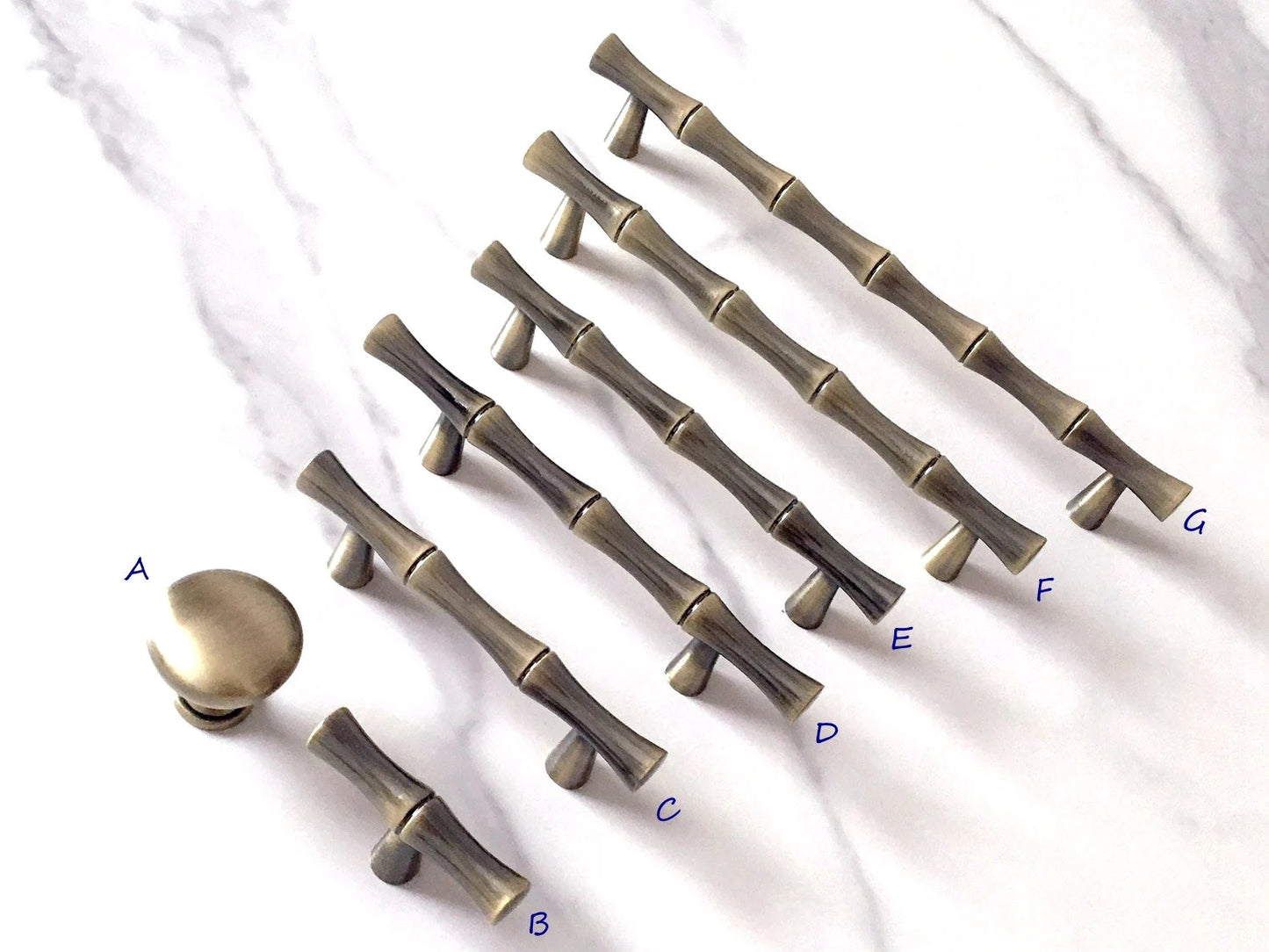 Bambus-Schrankgriff T-förmiger Knopf Gebürstete Bronze | Lynns Hardware