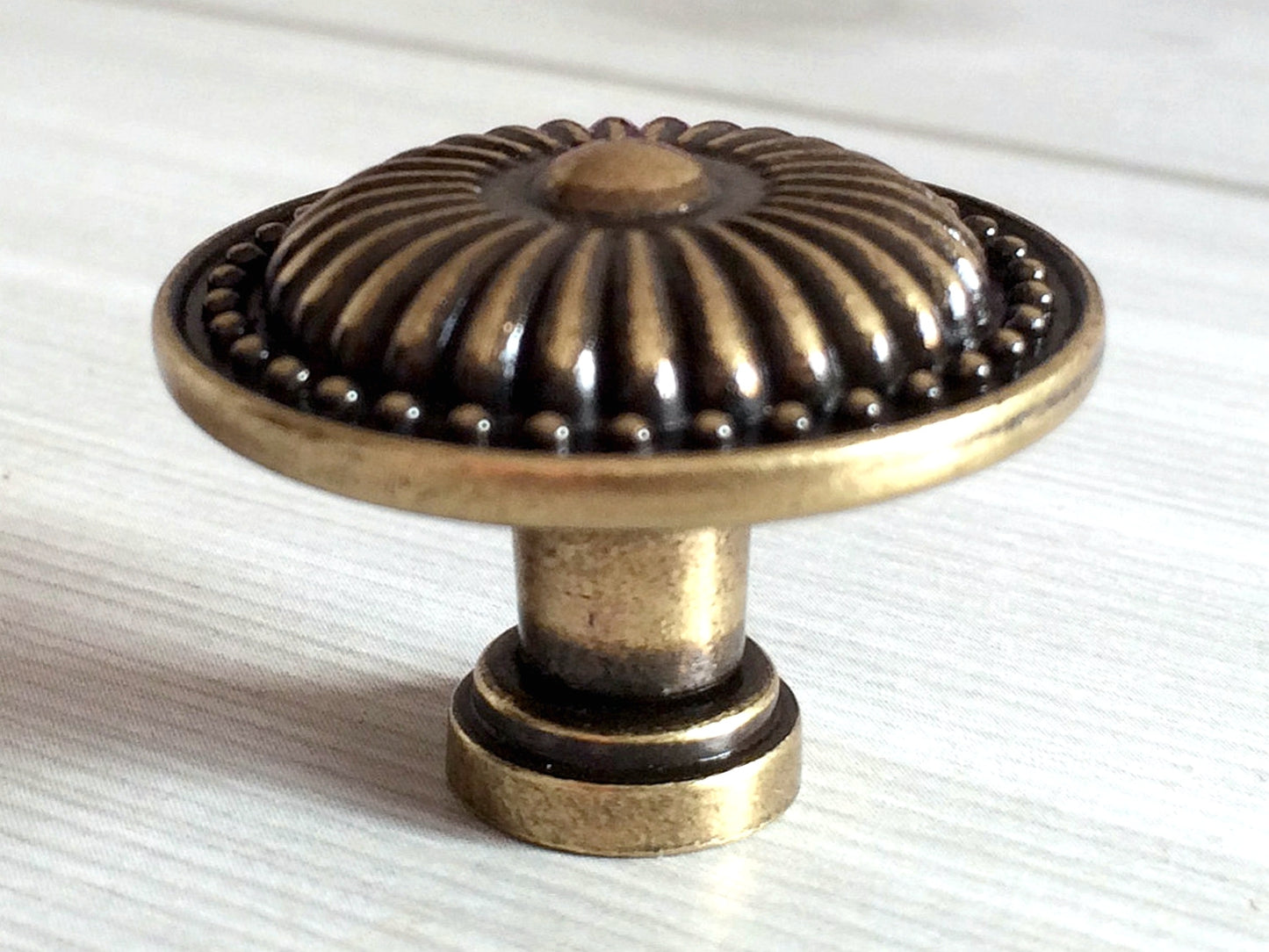 2.5" 3.75" Leafy Drawer Pull Handles, Antique Bronze, French Provincial Hardware 64 96 mm