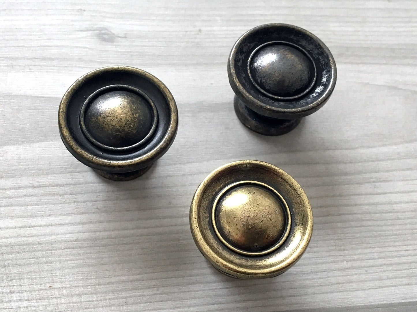 Vintage Look Drawer Knobs, Antique Bronze, Retro Rustic Kitchen Cabinet Hardware