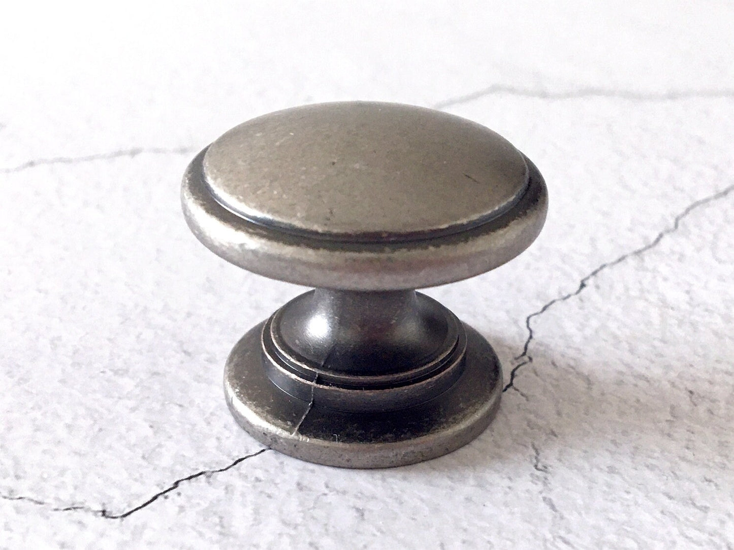 3,5" Cup Pull 4" Centers Antik Zinn Schublade zieht Schrank Griffe