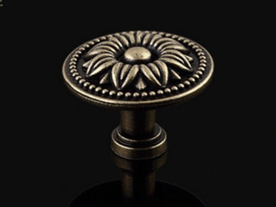 Vintage Style Dresser Drawer Pulls, Antique Bronze, Georgian Cabinet Hardware