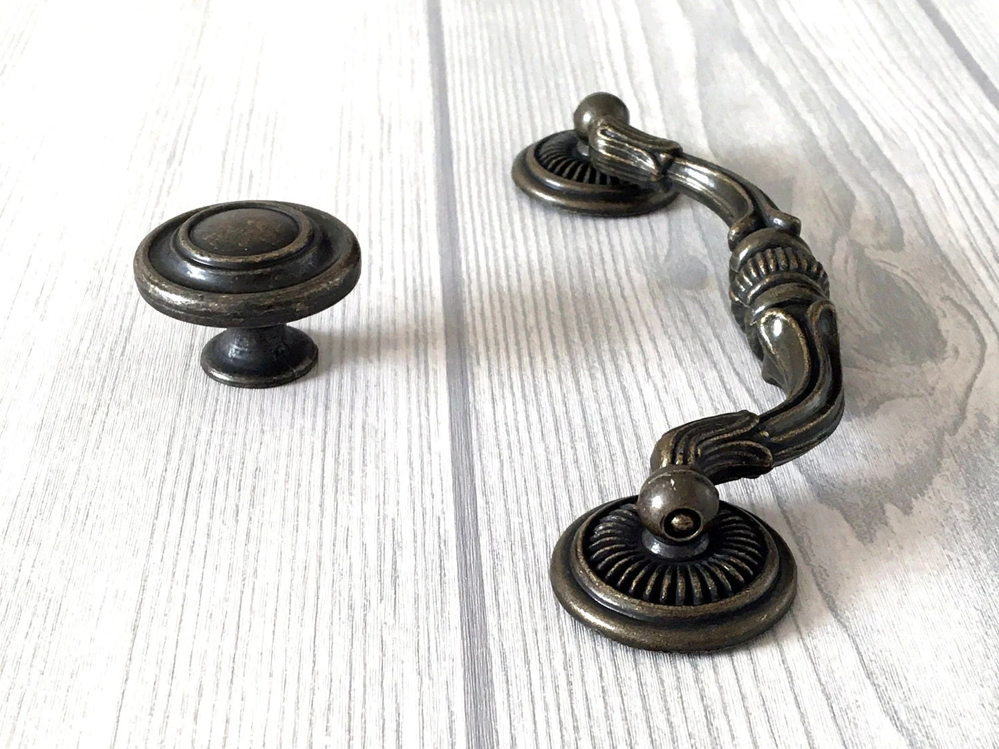 4.75 Inch Agend Bronze Drawer Pulls Cabinet Handles Lynns Hardware 4-3/4 Inches