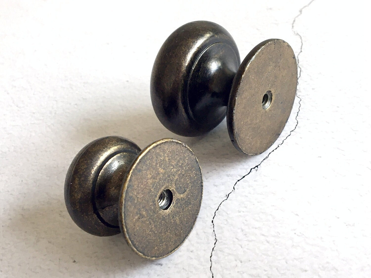 Cabinet Knobs with Large Base, Vintage Look, Dark Antique Bronze