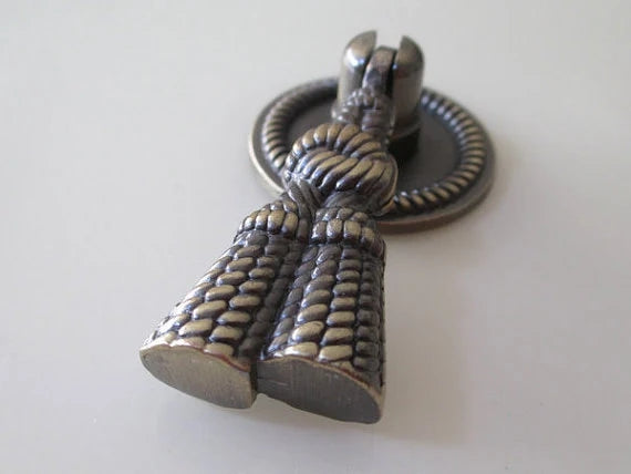 Drop Pendant Drawer Pull Gold White Antique Bronze Vintage Style