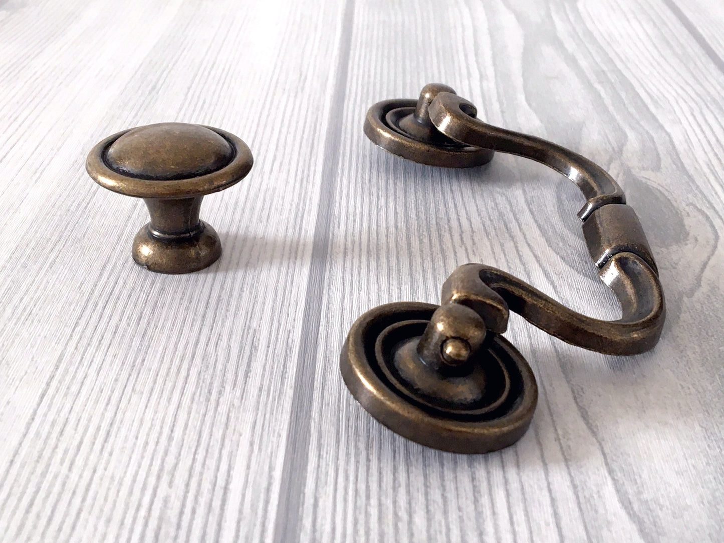 4 Inch Antique Bronze Bail Drawer Pulls Vintage Style