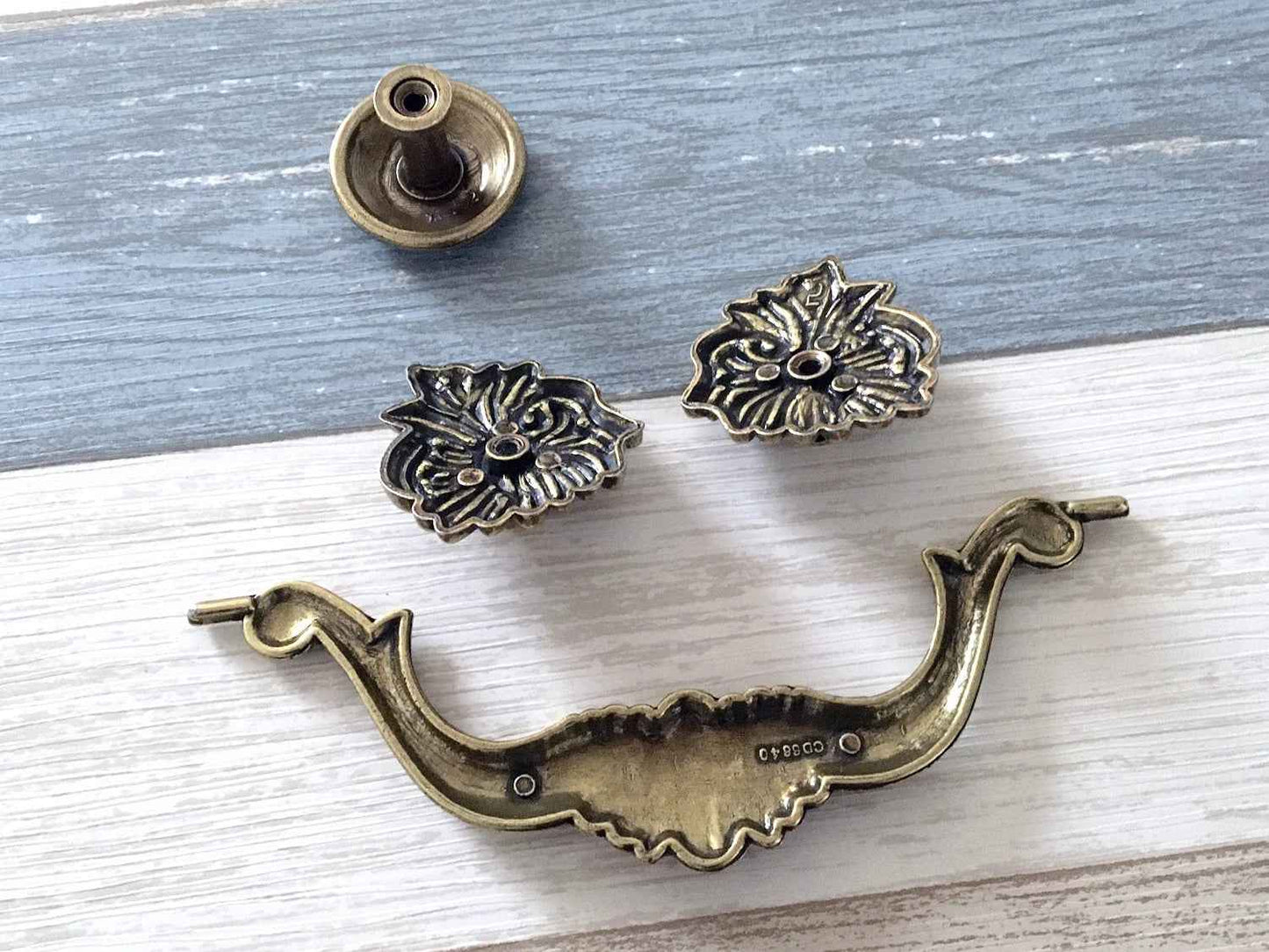 5.75" 5-3/4" Floral Swing Bail Drawer Handle - Antique Bronze