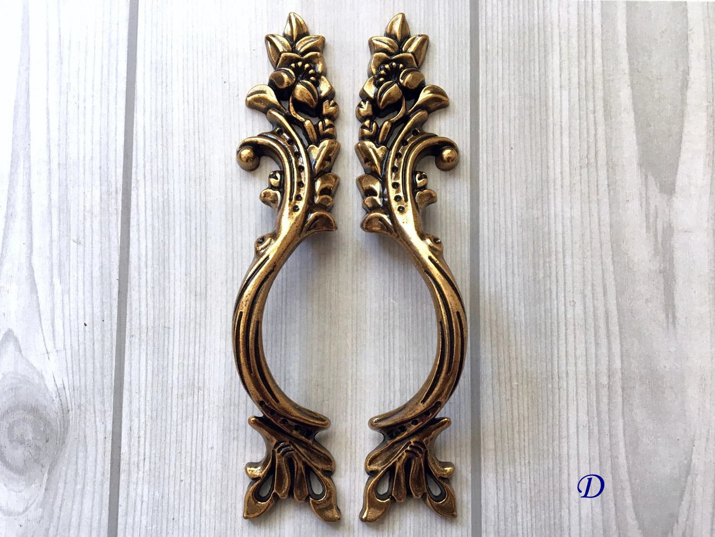 Antique Gold Brass Leafy French Provincial Drawer Pulls, Vertical Cabinet Handles