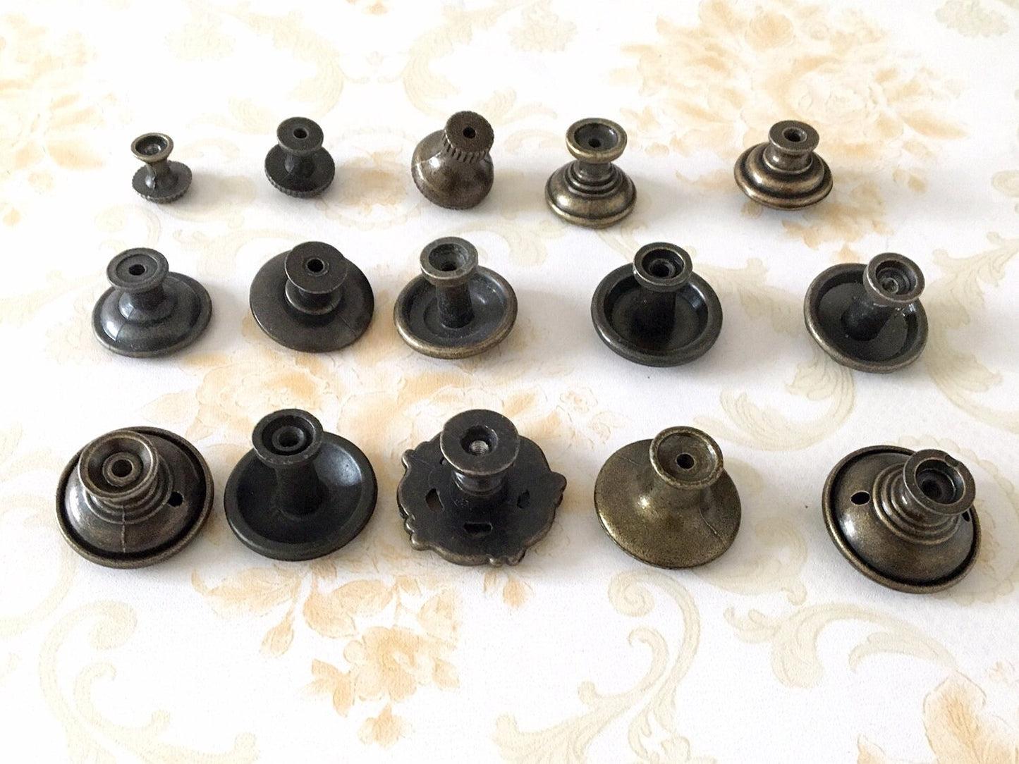 Antique Bronze Drawer Knob, Cabinet Pulls Hardware, Vintage Look