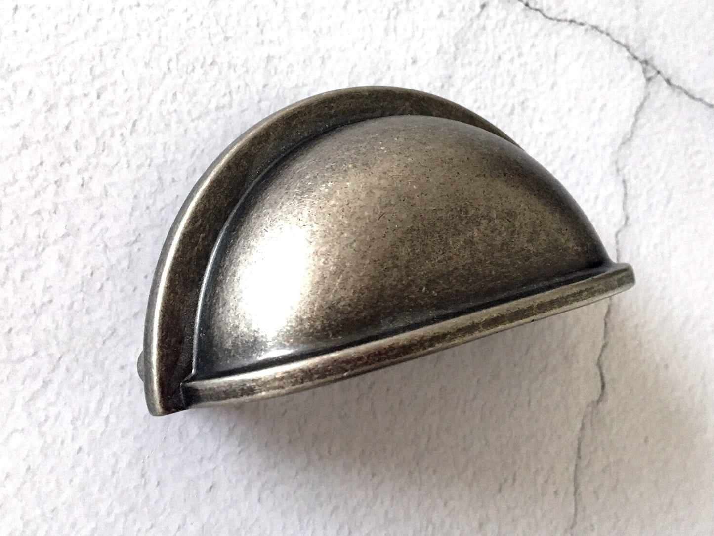 3,5" Cup Pull 4" Centers Antik Zinn Schublade zieht Schrank Griffe
