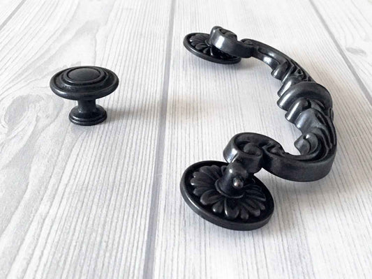 6" Vintage Style Swing Bail Dresser Pull Handle - Antique Black