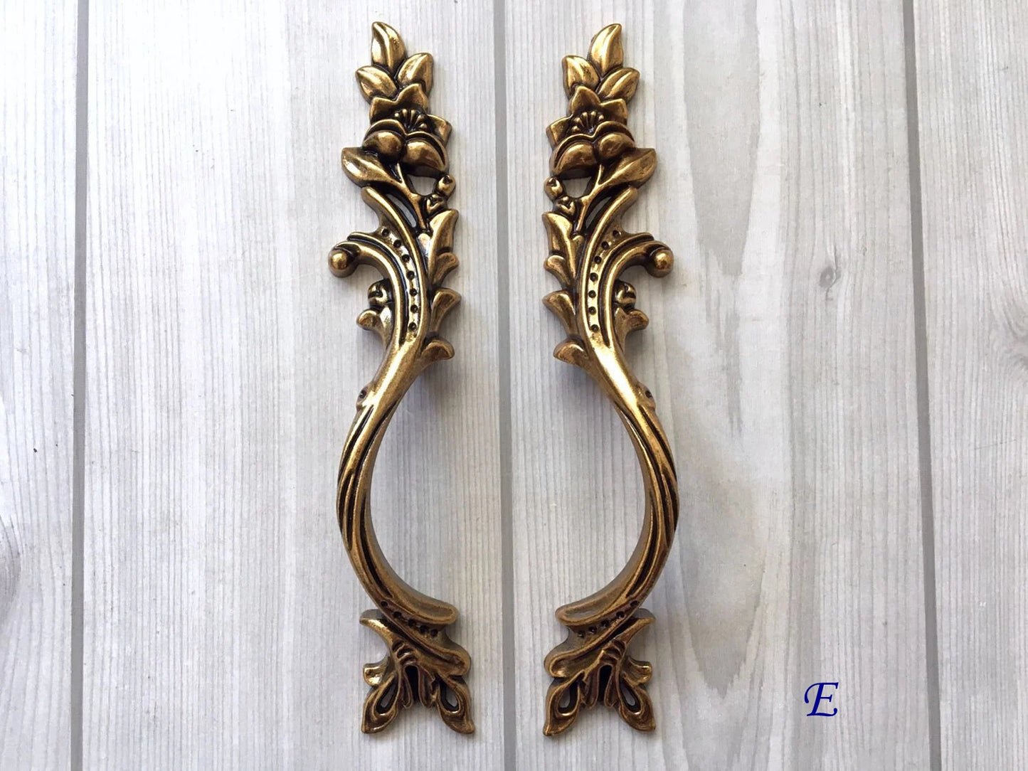Antique Gold Brass Leafy French Provincial Drawer Pulls, Vertical Cabinet Handles