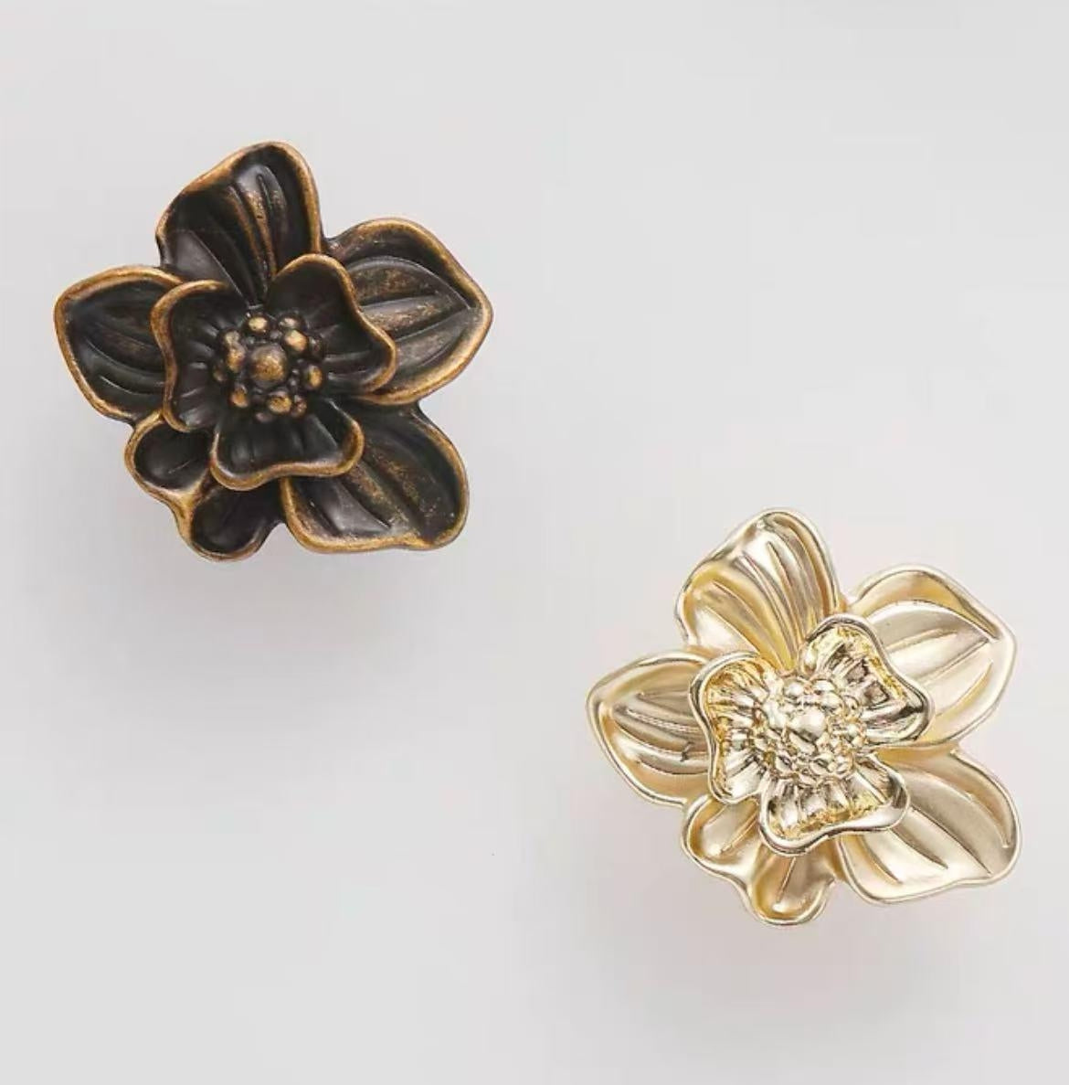 Flower Cabinet Knob, Petal Drawer Pull, Decorative Kitchen Hardware