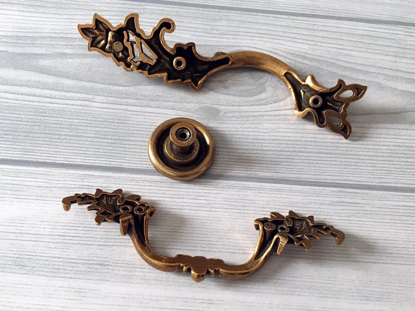 Antique Gold Brass Leafy French Provincial Drawer Pulls, Vertical Cabinet Handles