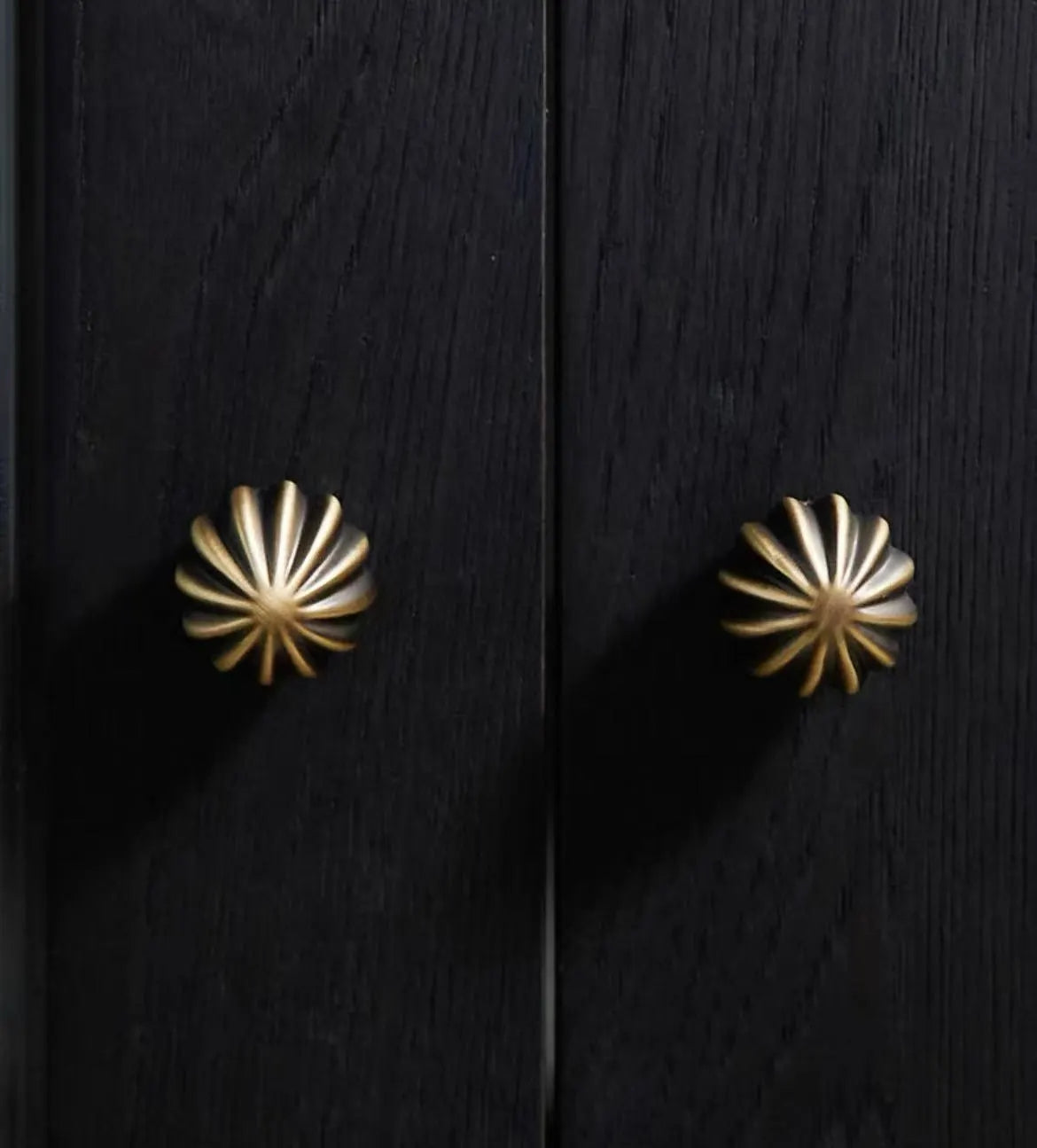 Antique Bronze Brass Ball Knobs | Lynns Hardware
