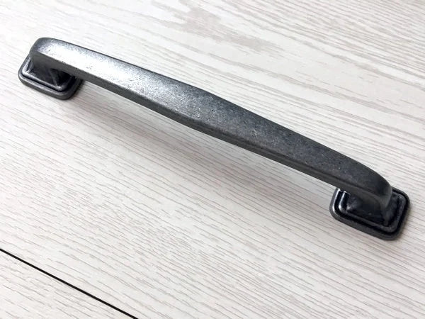 3,5" Cup Pull 4" Centers Antik Zinn Schublade zieht Schrank Griffe