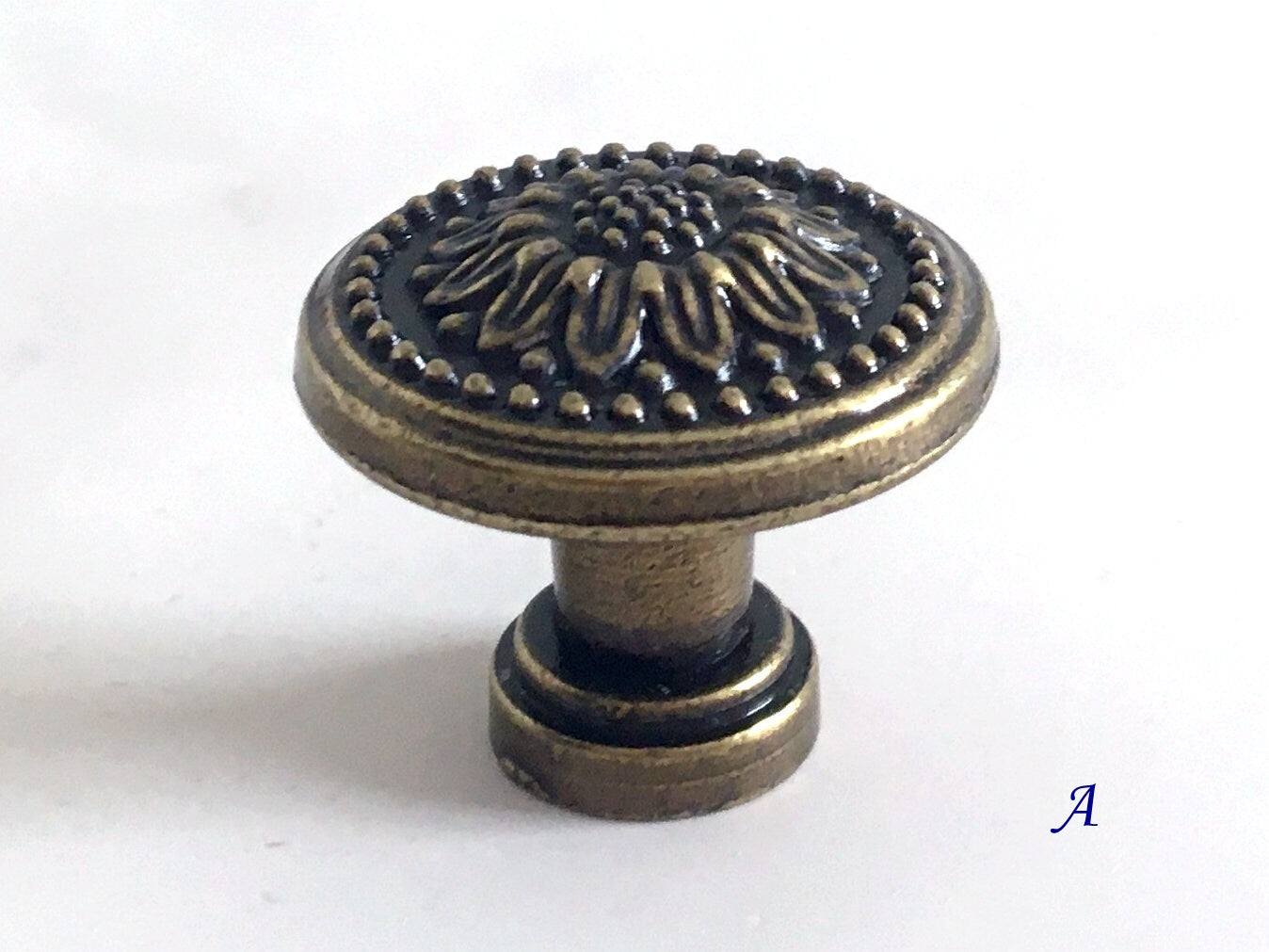3" 3.75" Vintage Style Drop Bail Drawer Pulls, Antique Bronze, 76 96 mm Centers