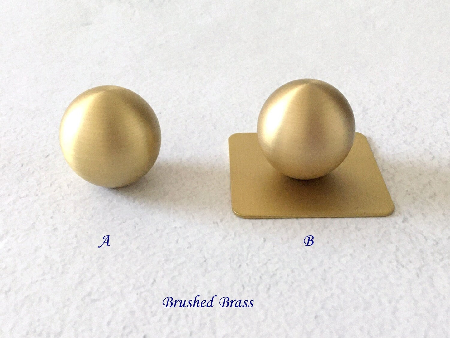 Ball Brass Knobs with backplate in Brushed Gold