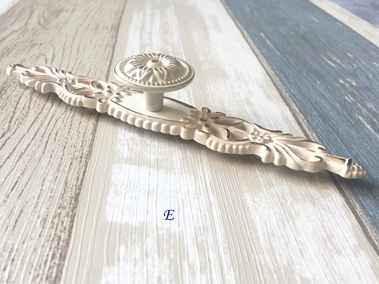 Shabby Chic Drawer Pulls Handle Cabinet Pulls Creamy White Gold Kitchen Hardware