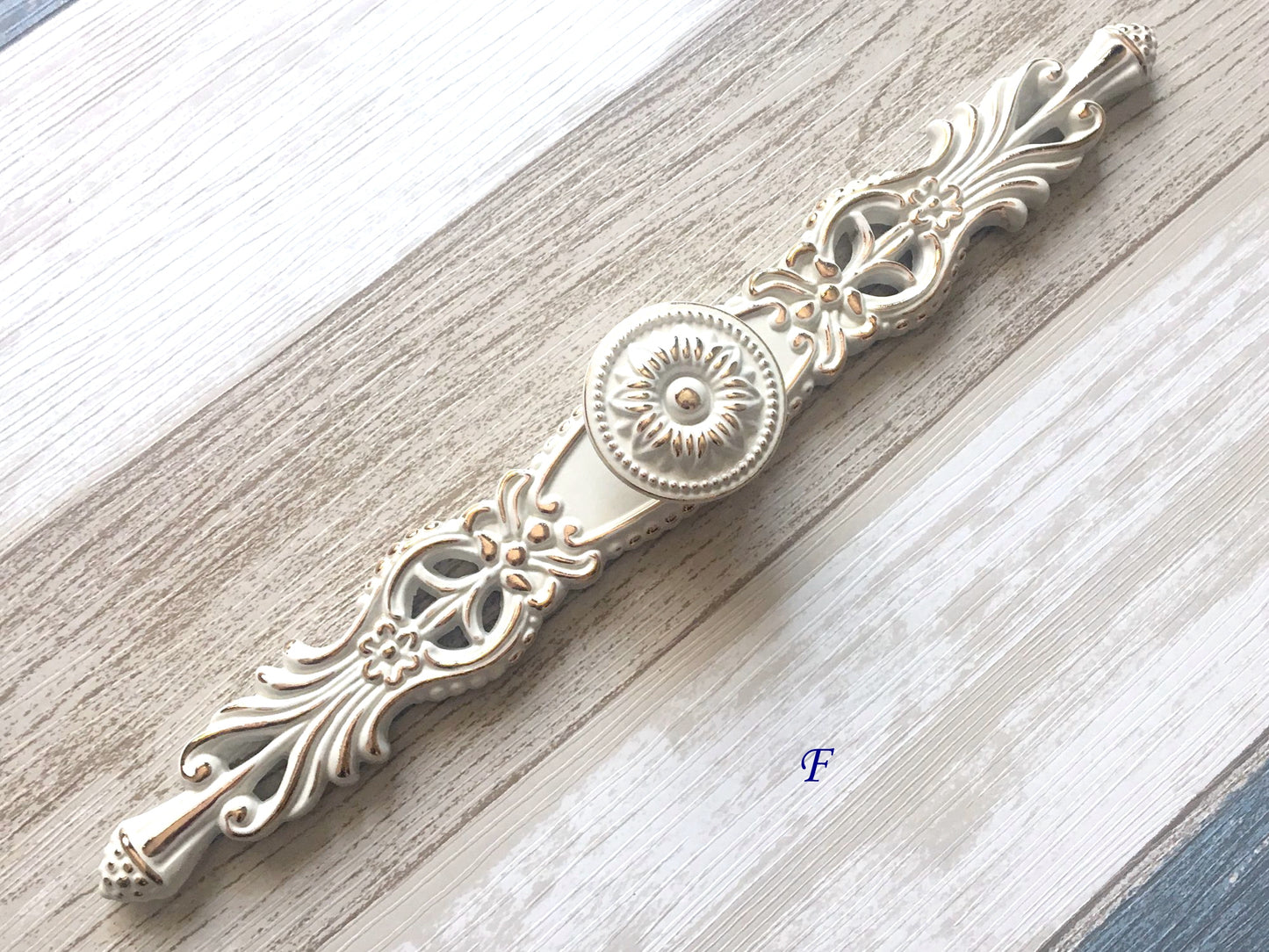 Shabby Chic Drawer Pulls Handle Cabinet Pulls Creamy White Gold Kitchen Hardware
