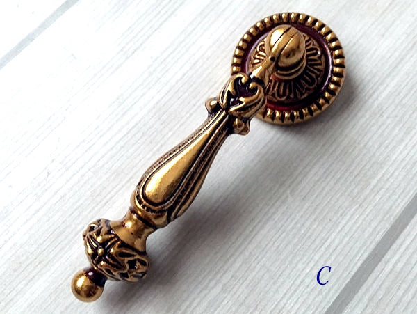 2.5" 3.75" Provincial Drawer Pulls, Antique Gold Brass, 64 96 mm Centers