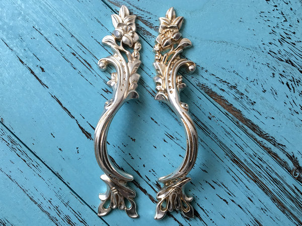Antique Silver Cabinet Door Handle, Leafy Drawer Pulls, French Provincial Vertical Hardware