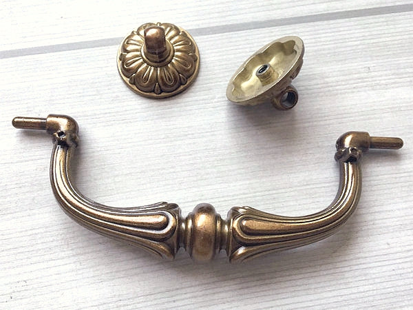 3.75" 4.5" Drop Bail Dresser Drawer Pull Handles Antique Brass Vintage Style