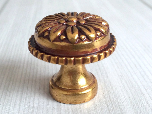 2.5" 3.75" Provincial Drawer Pulls, Antique Gold Brass, 64 96 mm Centers