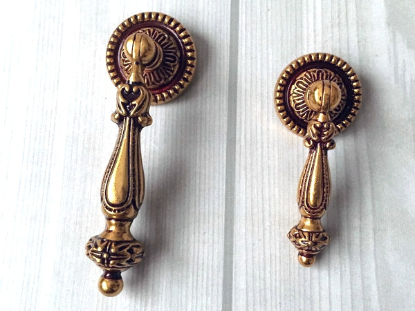 2.5" 3.75" Provincial Drawer Pulls, Antique Gold Brass, 64 96 mm Centers