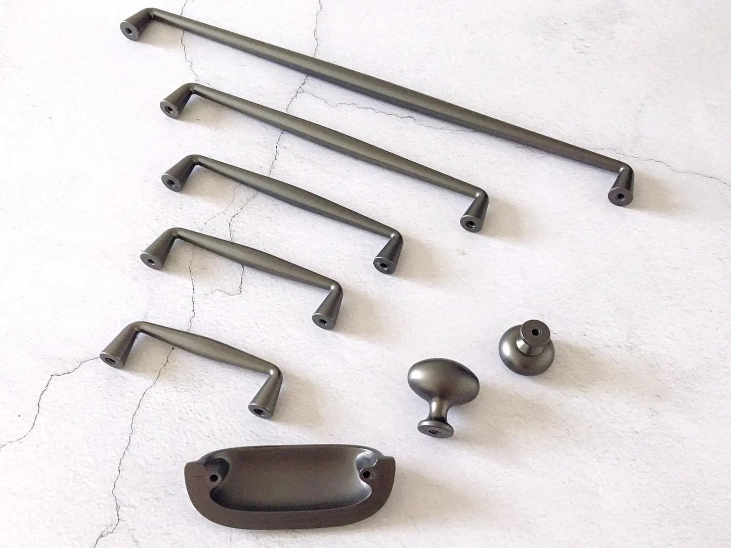 Gunmetal Grau Schrankgriffe Schubladengriff Küchengriff | Lynns Hardware