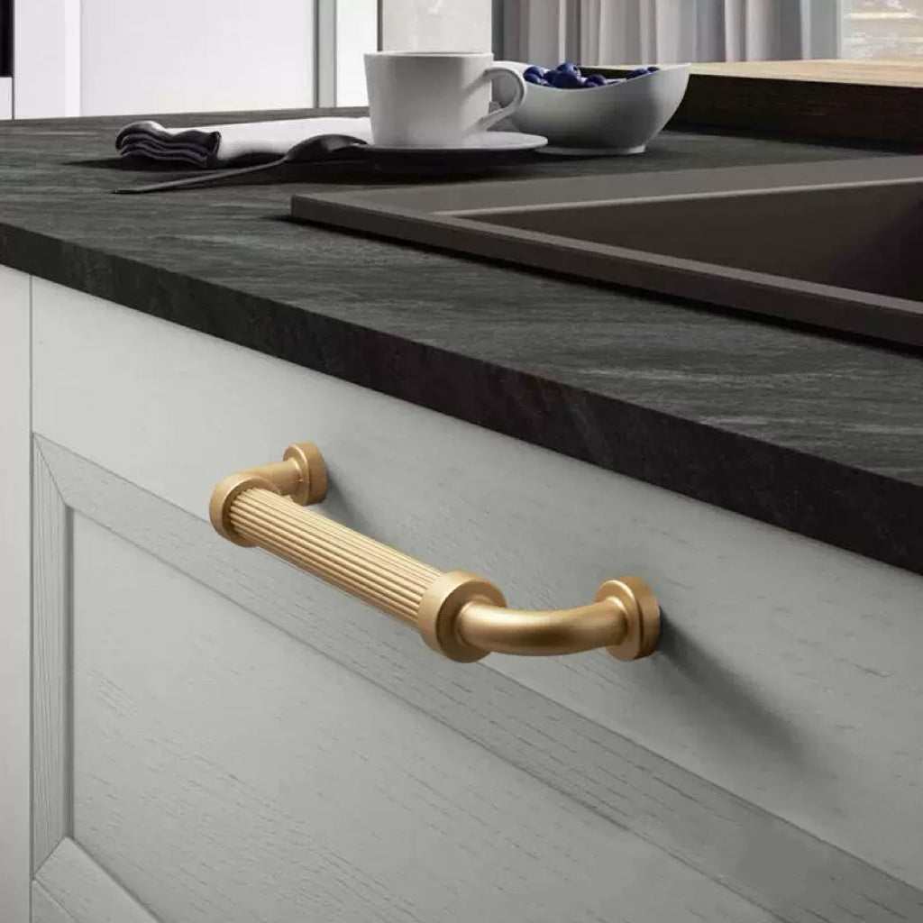 3" 5" 7.5" Fluted Cabinet D Pulls in Matte Black / Brushed Gold, Classic Kitchen Hardware