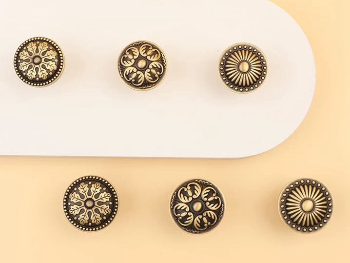 Antique Bronze Cabinet Knob, Floral Drawer Pull, Solid Brass, Embossed Pattern