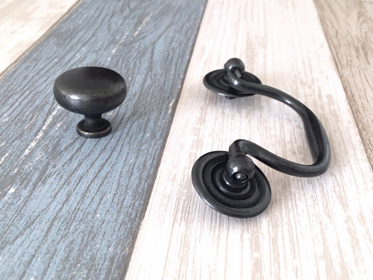 3.5" Centers Vintage Style Drop Drawer Pull & Knob - Antique Black
