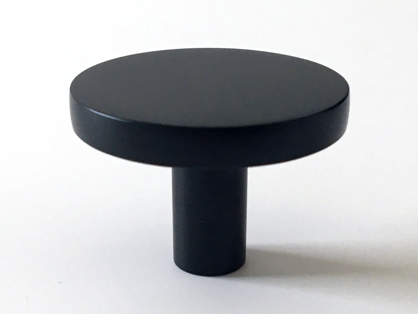 4-Inch Centers Cup Drawer Pull & Cabinet Knob in Matte Black, Modern Kitchen Hardware