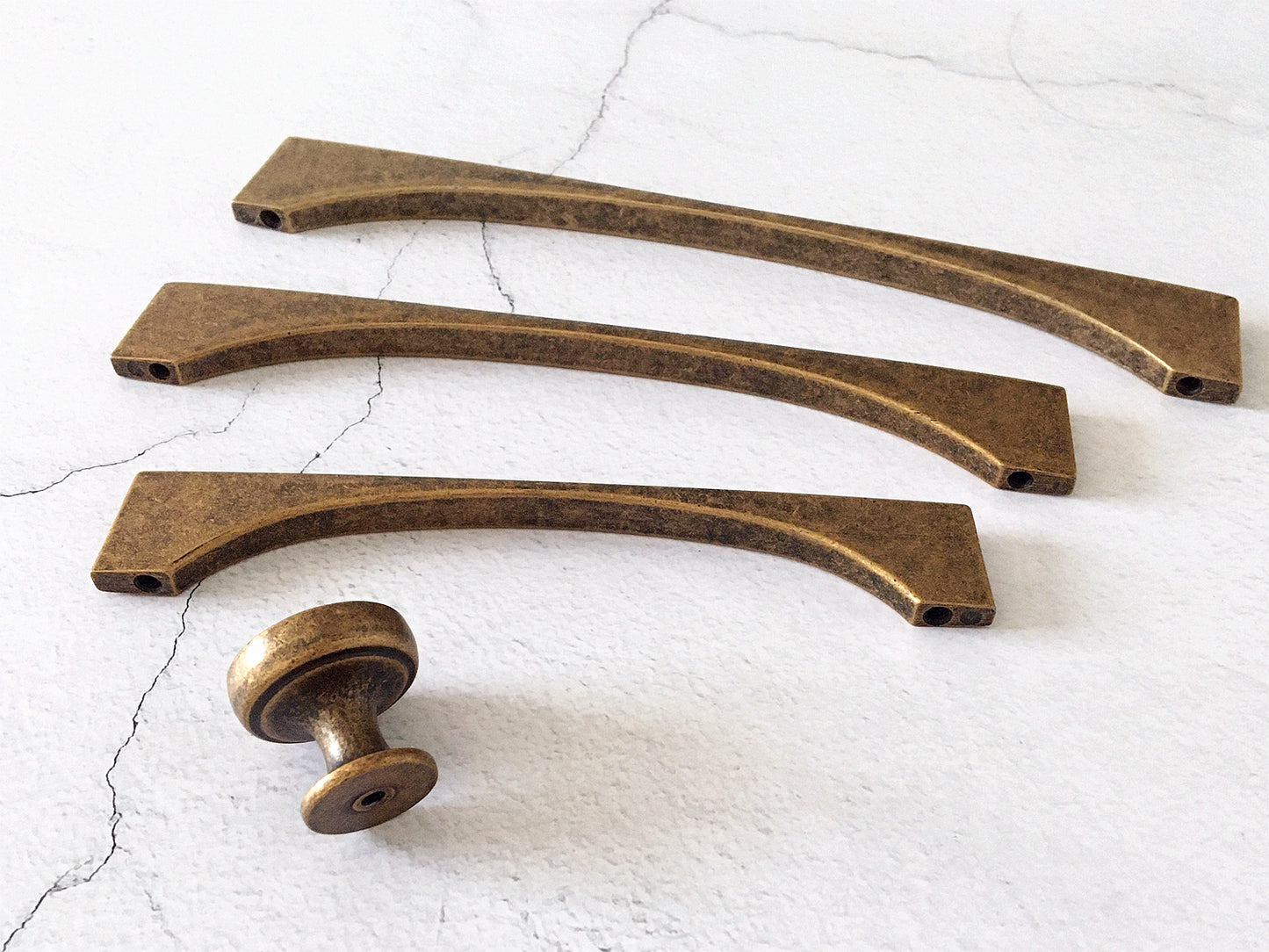 Antique Bronze Drawer Pull, Kitchen Cabinet Handle, Rustic Retro Hardware