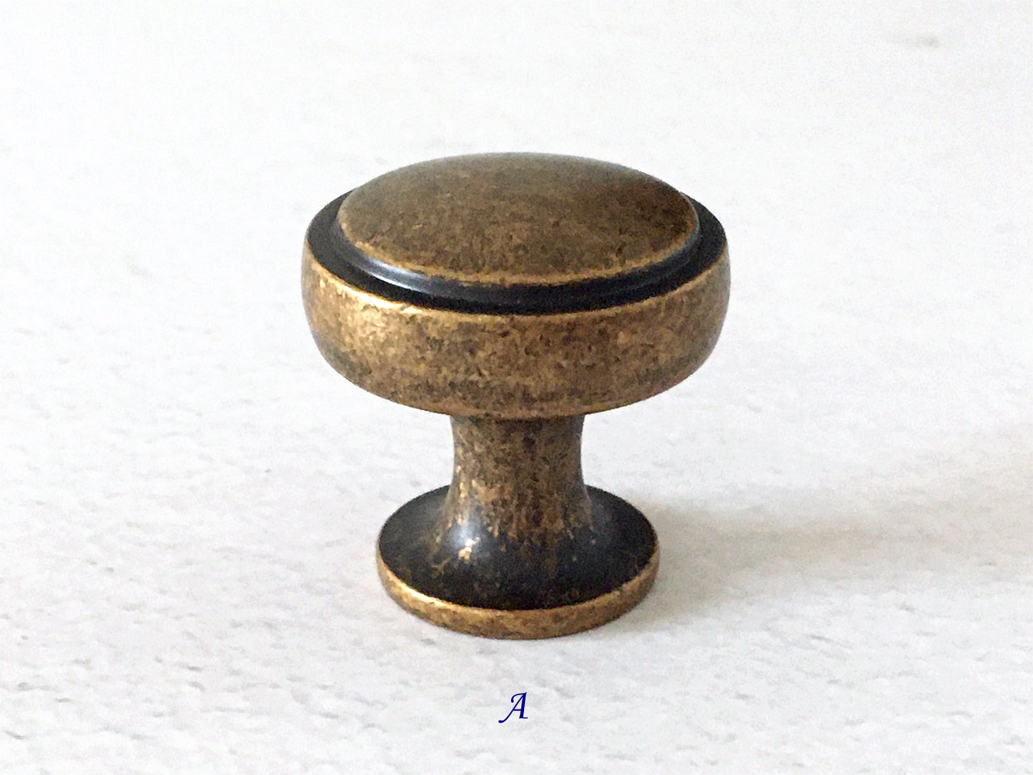 Antique Bronze Drawer Pull, Kitchen Cabinet Handle, Rustic Retro Hardware