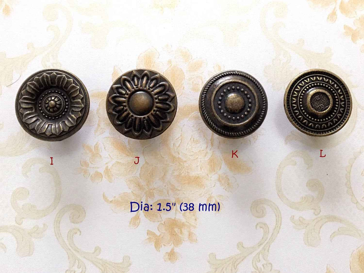 Assorted Farmhouse Cabinet Floral Knobs - Antique Bronze