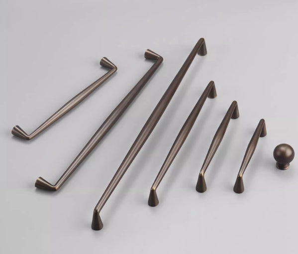 Kaffeebraune Bronze-Schrankgriffe, massive Messing-Garderobengriffe | Lynns Hardware