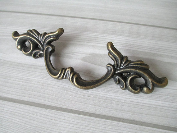 2.5" Centers Vintage Look Drawer Pulls Antique Bronze Rustic 64 mm Holes