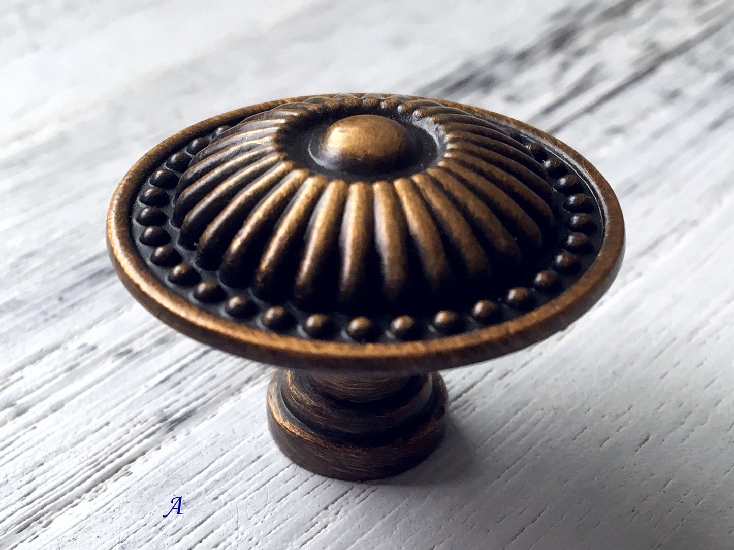 2.5" 3.75" Leafy Drawer Pull Handles, Antique Brass Copper, French Provincial Hardware 64 96 mm