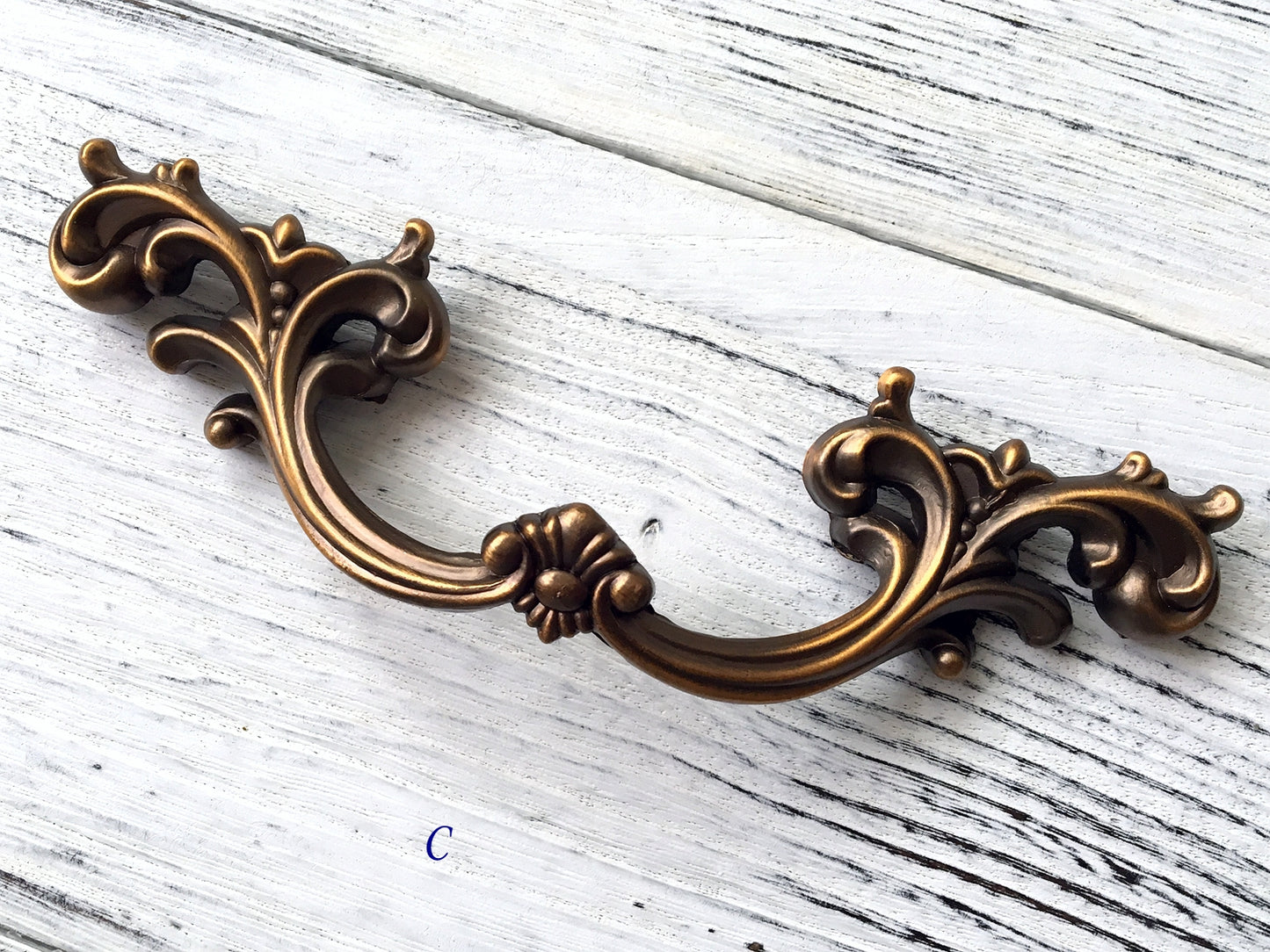 2.5" 3.75" Leafy Drawer Pull Handles, Antique Brass Copper, French Provincial Hardware 64 96 mm