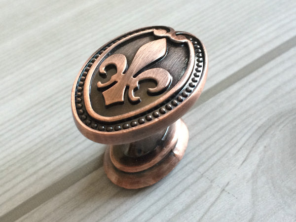 Fleur De Lis Cabinet Pulls and Knobs, 3.75" Centers, Bronze, Creamy White