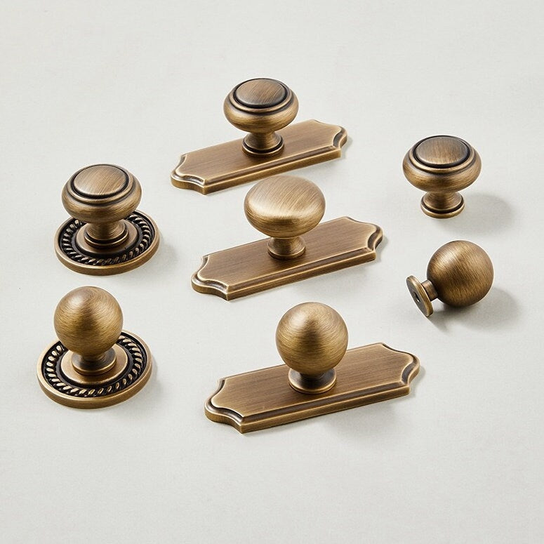 Boutons en bronze avec plaque arrière Quincaillerie d'armoire de cuisine en laiton massif