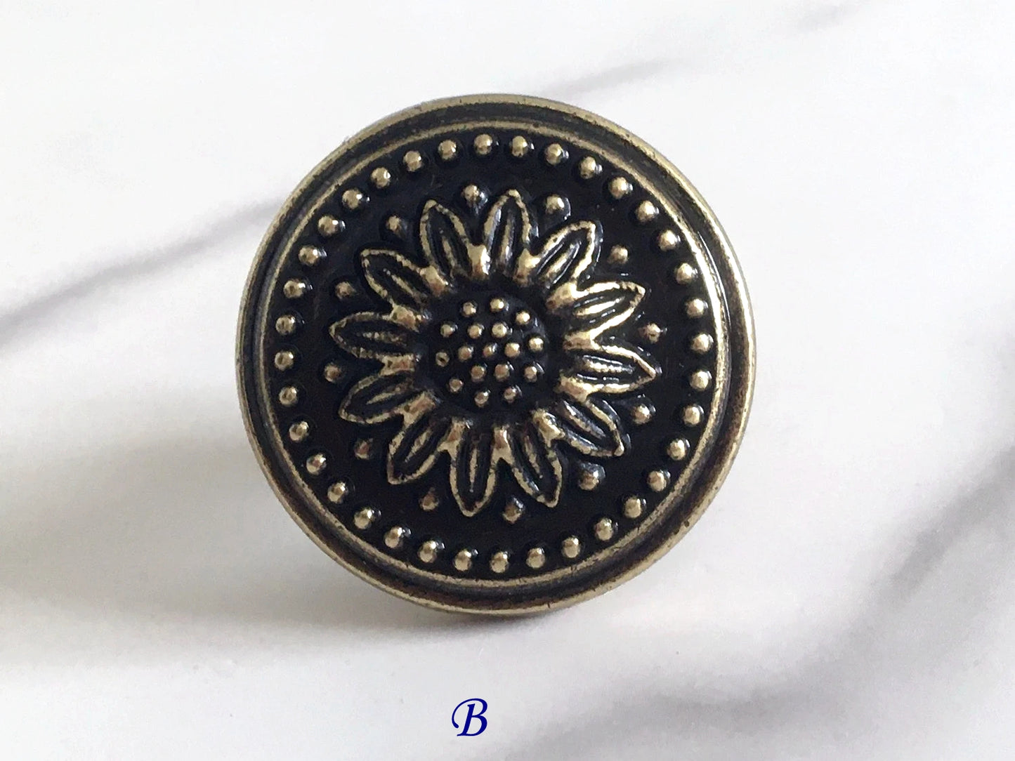 4 Zoll Schublade zieht Drop Griff Antik Bronze Vintage Stil Lynns Hardware